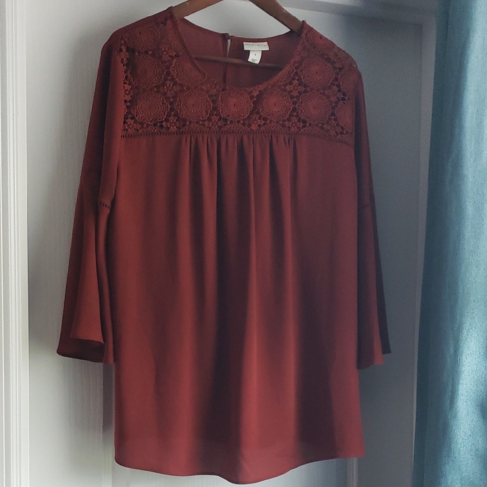Ava & Viv Rust Lace Blouse